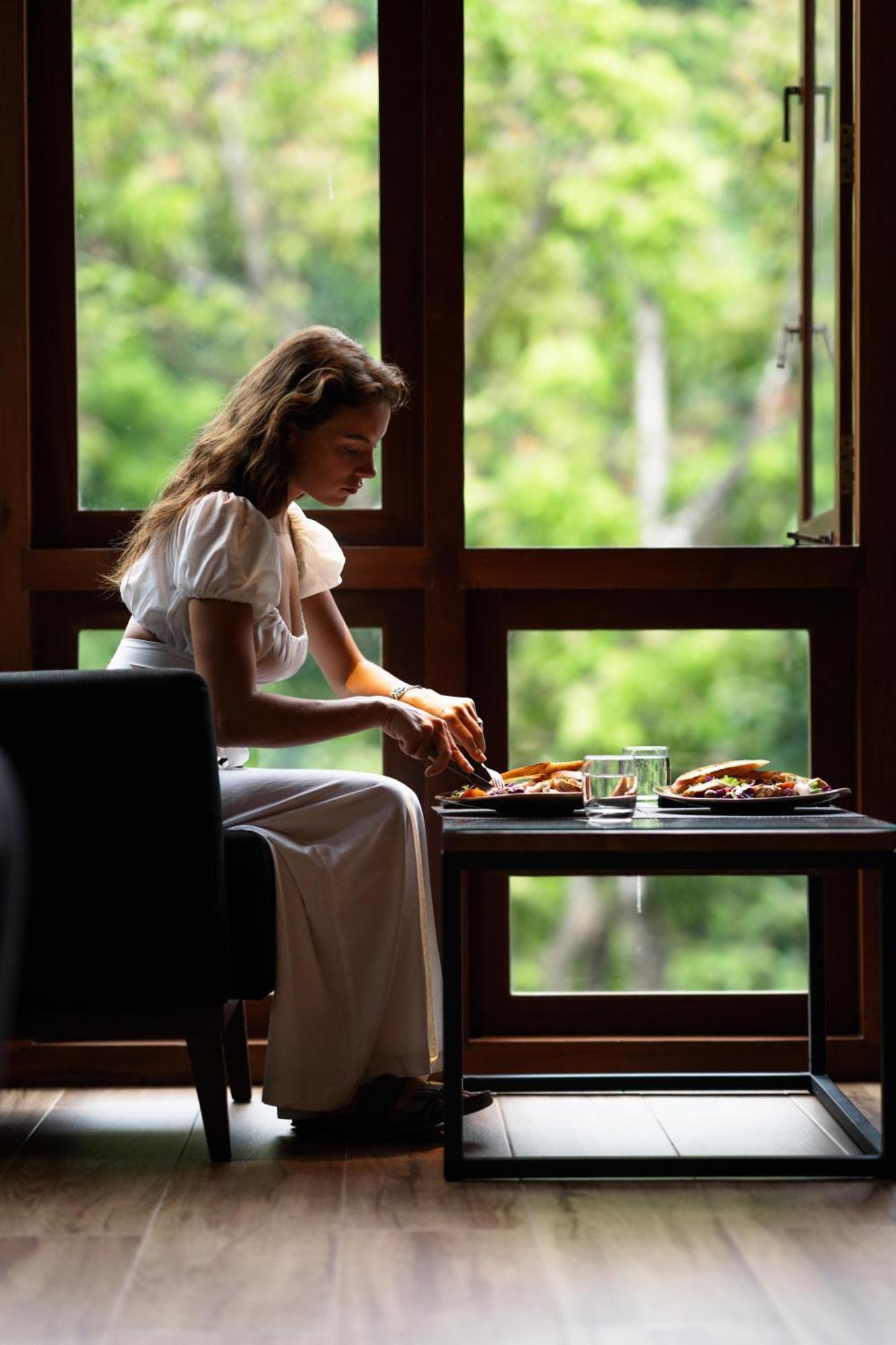 Moksha At Kitulgala - Rainforest Boutique Hotel Екстер'єр фото